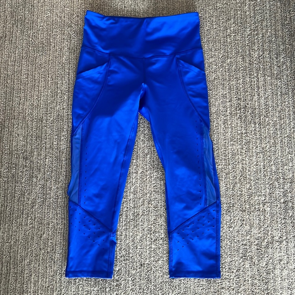 Blue yoga running leggings small pockets